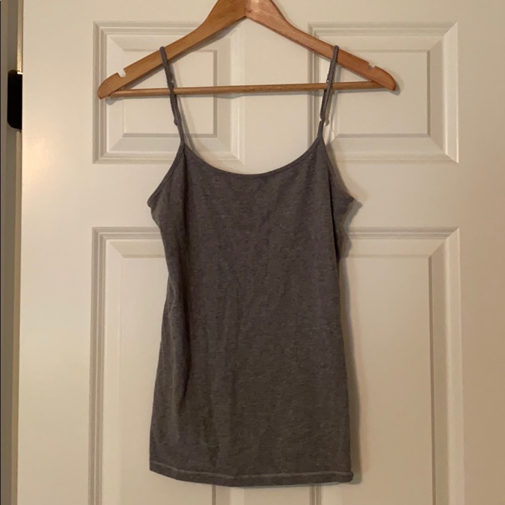 soft gray tank top!!